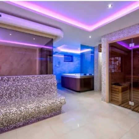 Апартаменты & Casa Perfetta *